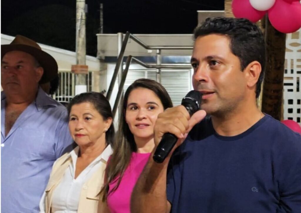 Feira na Praça celebra Dia das Mães com homenagens e apresentações culturais em Gurinhatã