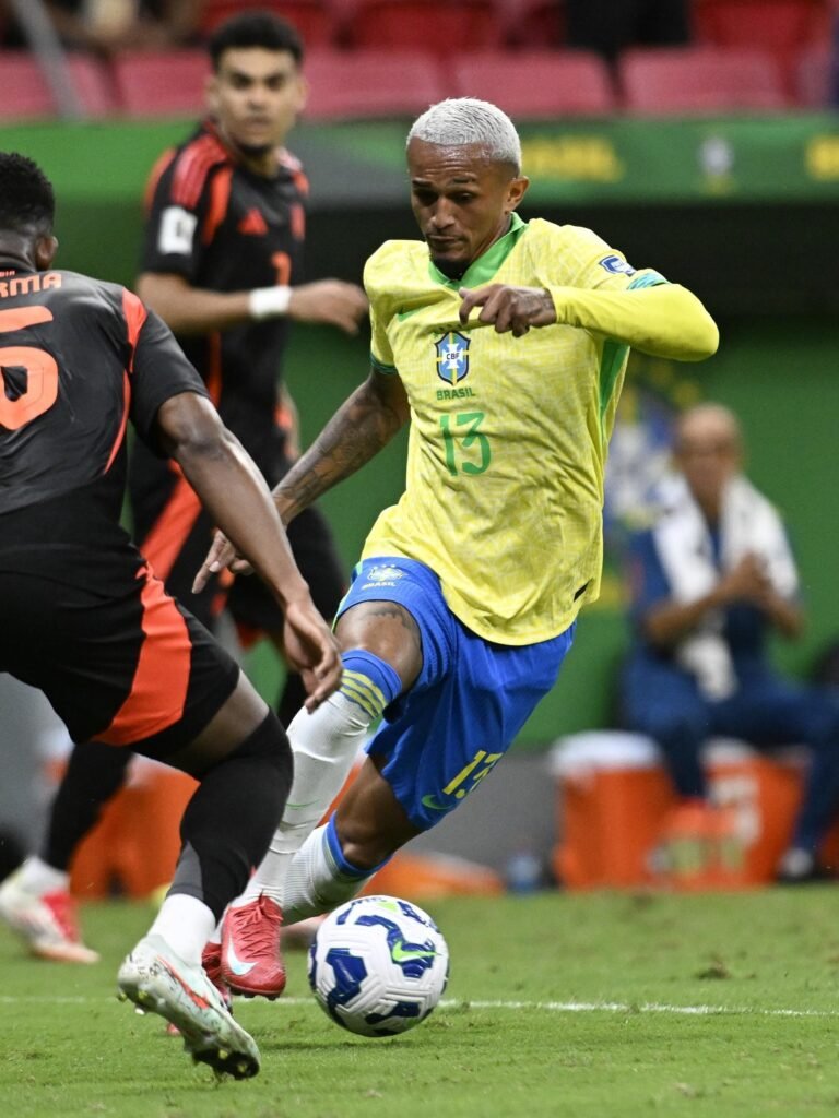 Wesley é cortado da Copa do Mundo após lesão e Éderson é convocado para a Seleção Brasileira