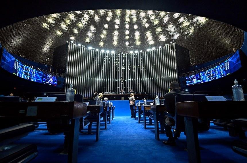 Festas juninas e pré-campanha esvaziam Congresso e colocam votações importantes em risco