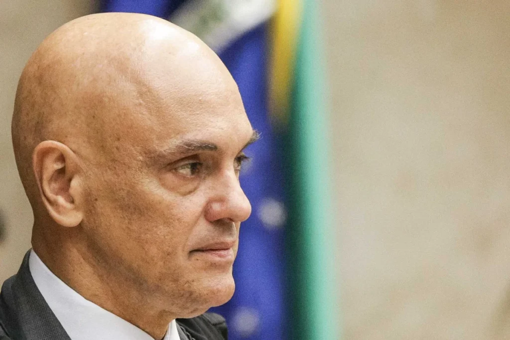 Justiça dos EUA autoriza atuação da AGU e suspende pedido de revelia contra Alexandre de Moraes