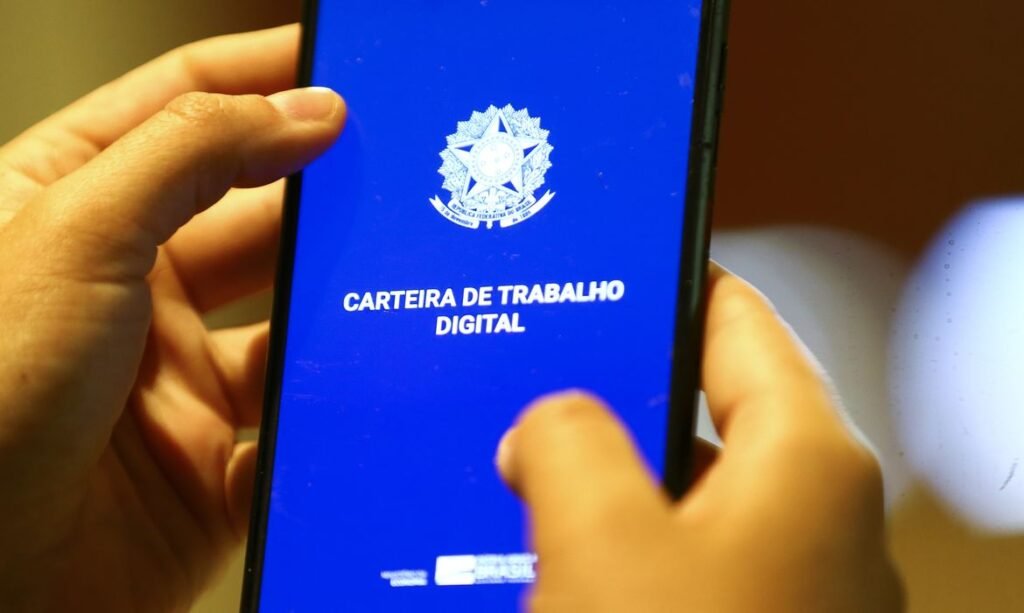 Sine de Ituiutaba reúne 551 vagas com salários de até R$ 8 mil