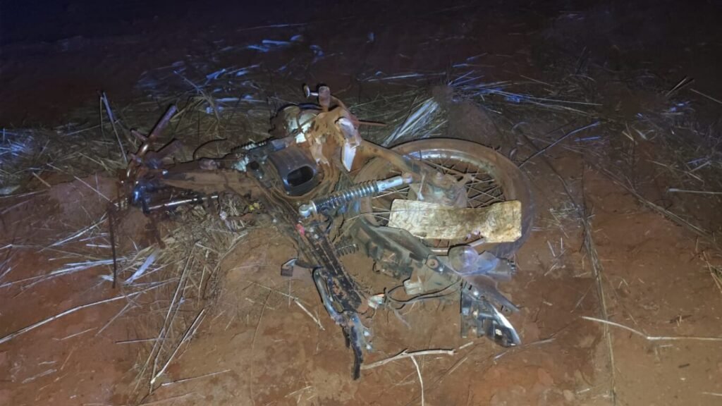 Motociclista morre após batida lateral na MGC-497, em Prata