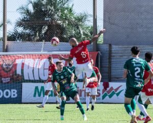 Boa Esporte vence a Caldense em Ituiutaba e garante vaga nas quartas do Módulo II