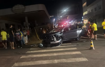 Acidente entre carro e motocicleta deixa um morto no Centro de Ituiutaba após jogo da Seleção Brasileira