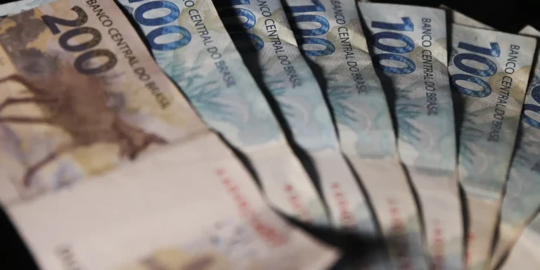 Cooperativas de crédito superam R$ 1 trilhão em ativos no Brasil
