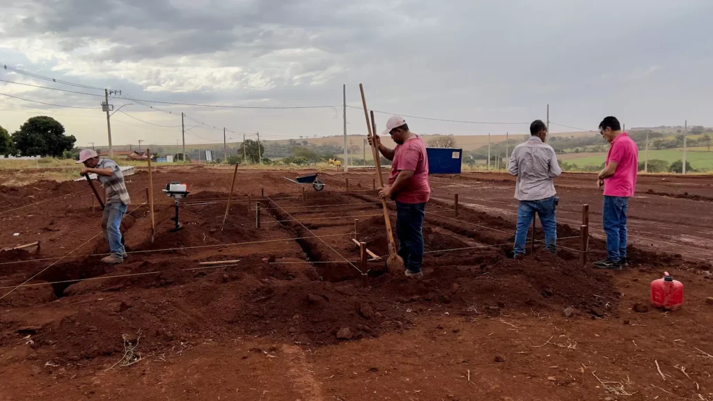 Capinópolis inicia obras de 45 casas populares no Vale dos Sonhos II