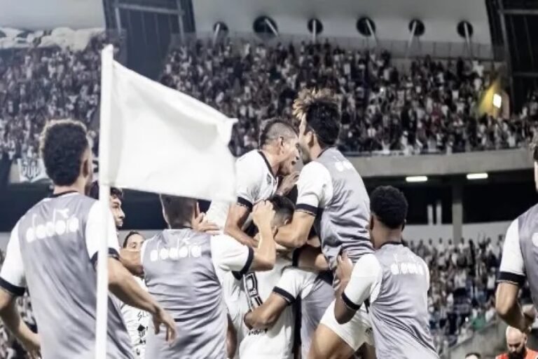 Uberlândia garante acesso à Série C após 23 anos