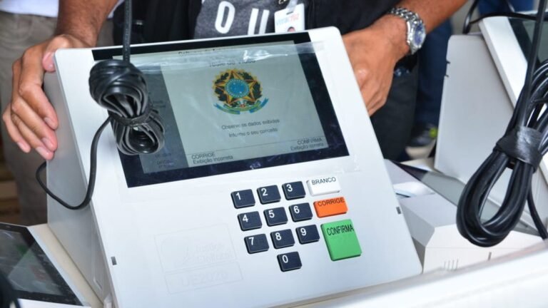 TRE-MG cassa vereadores por fraude à cota de gênero