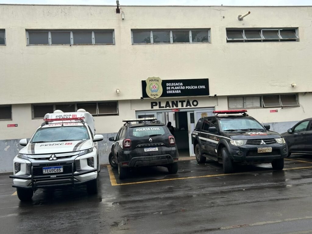 Polícia investiga corpo encontrado às margens da BR-153 em Frutal