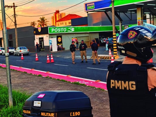 Polícia Militar reforça ruas de Araguari com aumento de efetivo