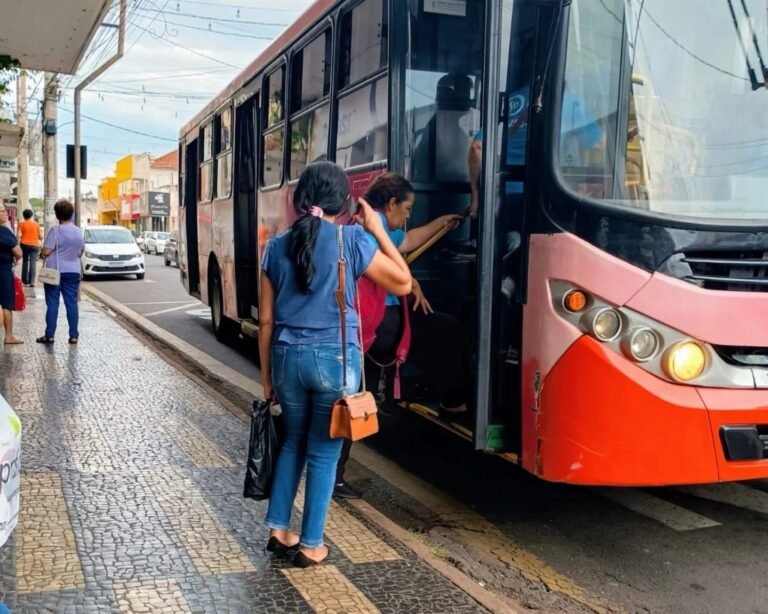 Busão do Povo terá horários especiais na Expopec em Ituiutaba