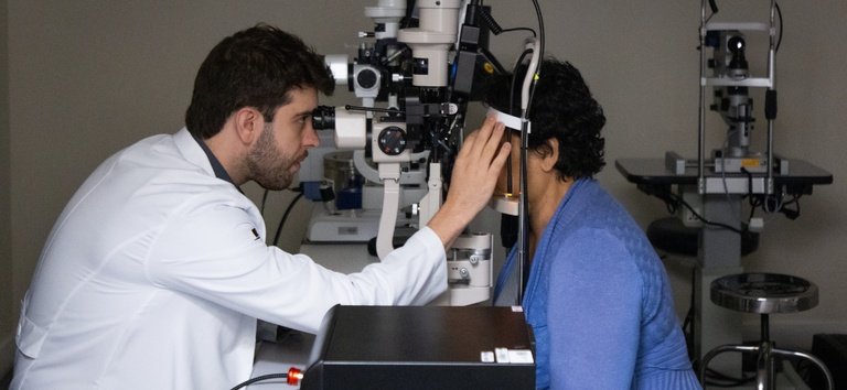 SUS vai oferecer cirurgia para glaucoma e catarata no mesmo procedimento