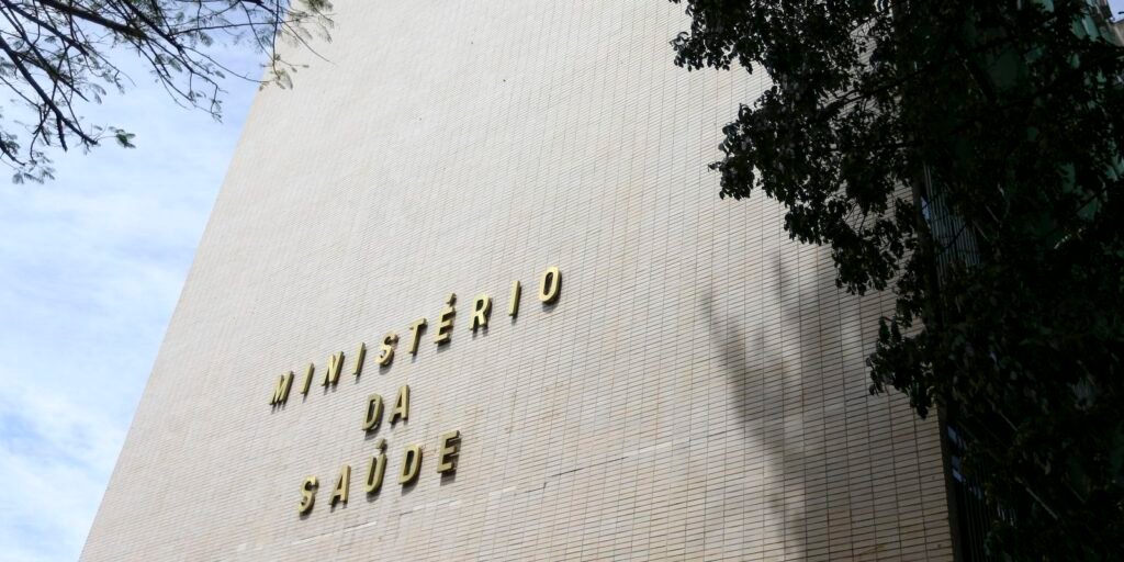 Vacina contra HPV é indicada a vítimas de violência sexual a partir de 2 anos
