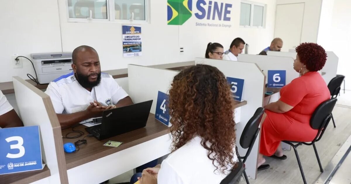 Uberlândia vai qualificar 400 jovens pelo Programa Primeiro Emprego