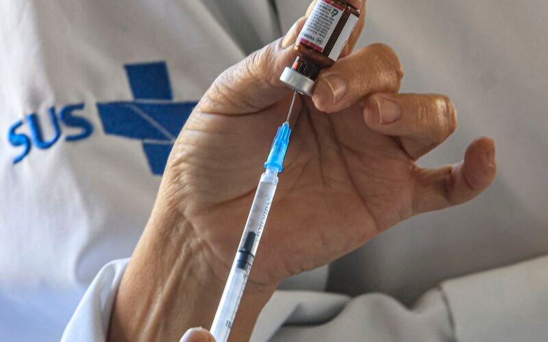 Anvisa amplia indicação de vacina contra meningite para bebês