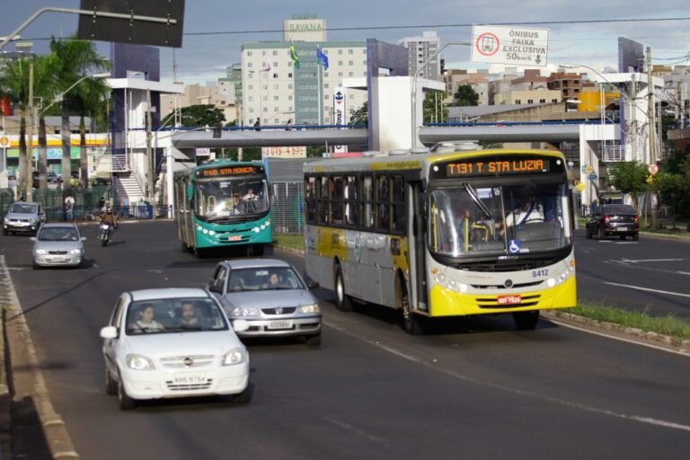 Uberlândia terá transporte público gratuito nos dias de votação