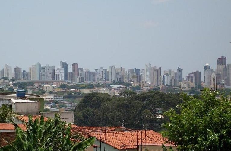 Uberlândia abre seleção com salários de até R$ 4,4 mil